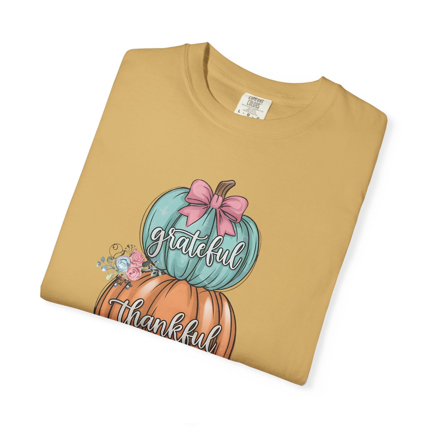 T-Shirt Grateful, Thankful, Blessed Stacked Pumpkins Unisex Garment-Dyed, Comfort Colors