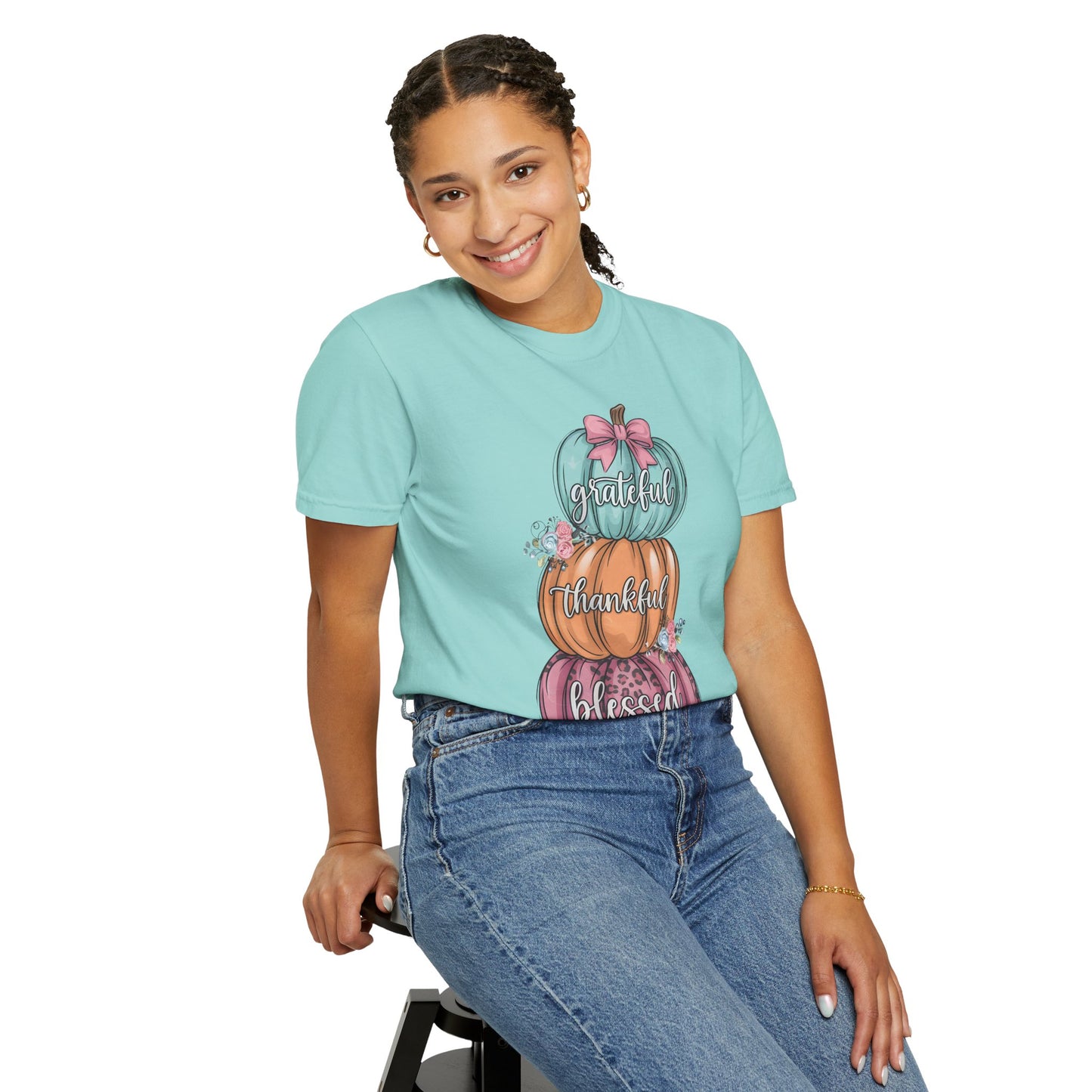 T-Shirt Grateful, Thankful, Blessed Stacked Pumpkins Unisex Garment-Dyed, Comfort Colors
