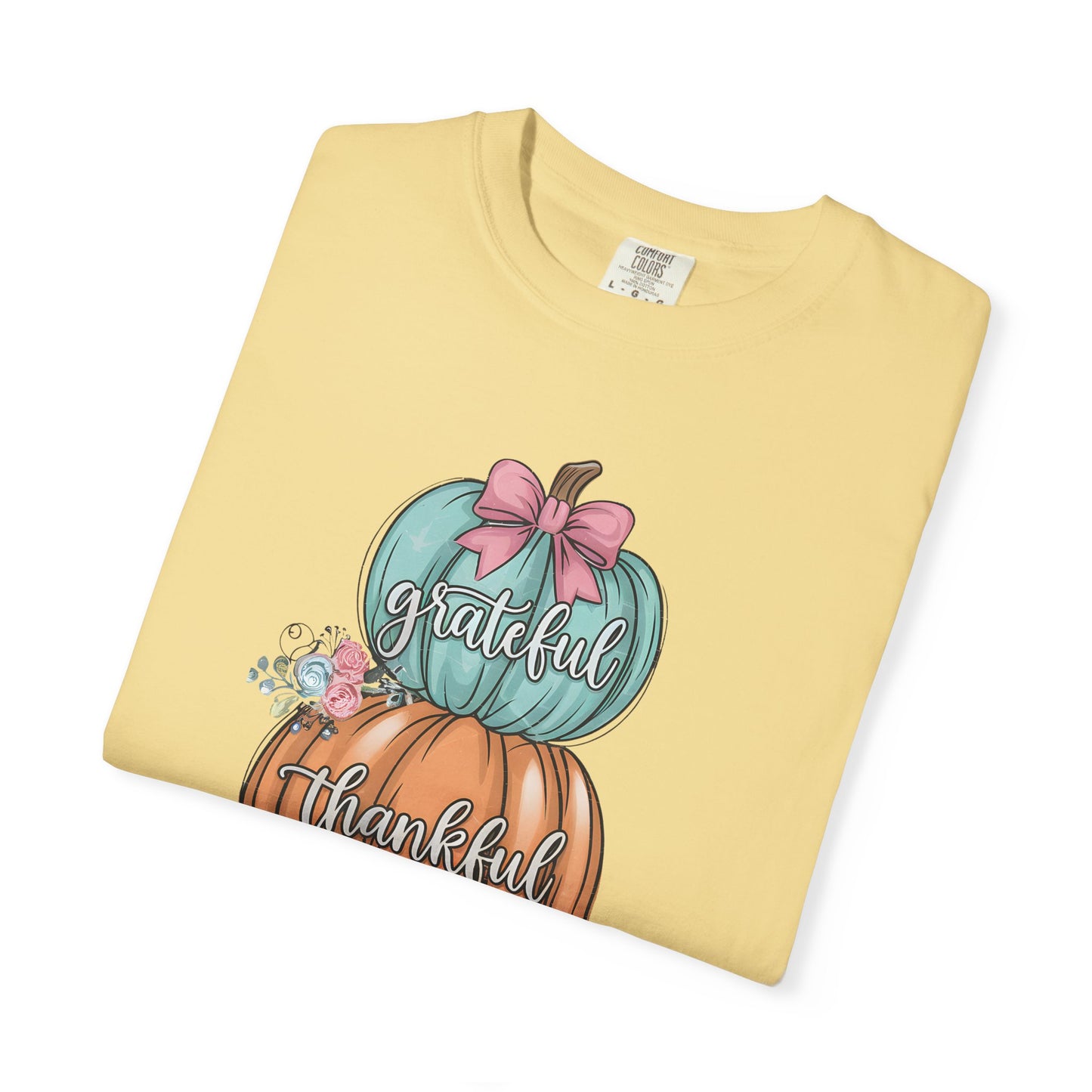 T-Shirt Grateful, Thankful, Blessed Stacked Pumpkins Unisex Garment-Dyed, Comfort Colors