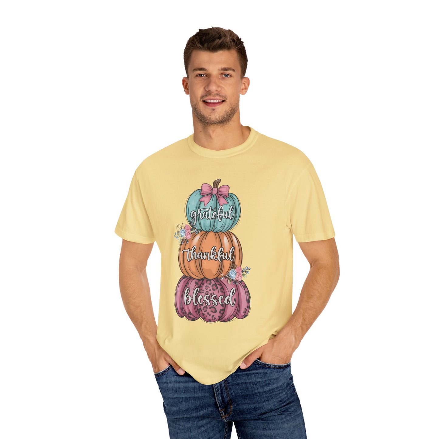 T-Shirt Grateful, Thankful, Blessed Stacked Pumpkins Unisex Garment-Dyed, Comfort Colors